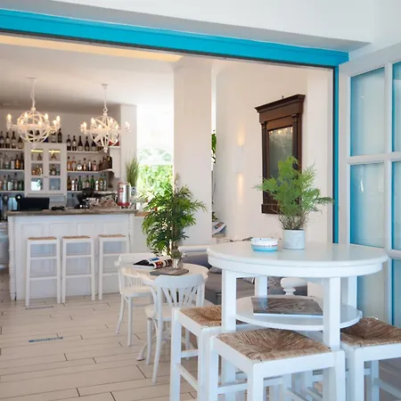 Anthousa ホテル アポロニア