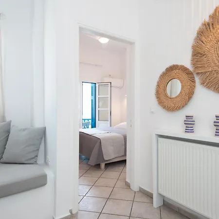 ホテル Anthousa アポロニア