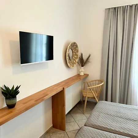 Hotel Anthousa
