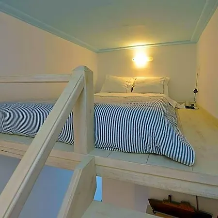 Anthousa Hotel