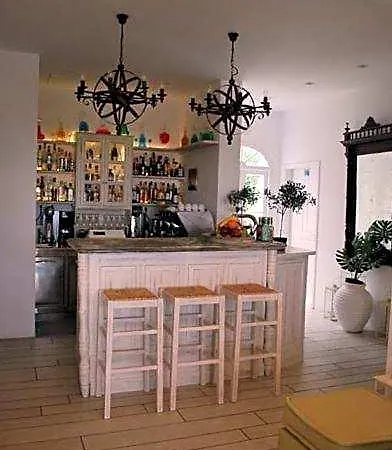 Anthousa Hotel